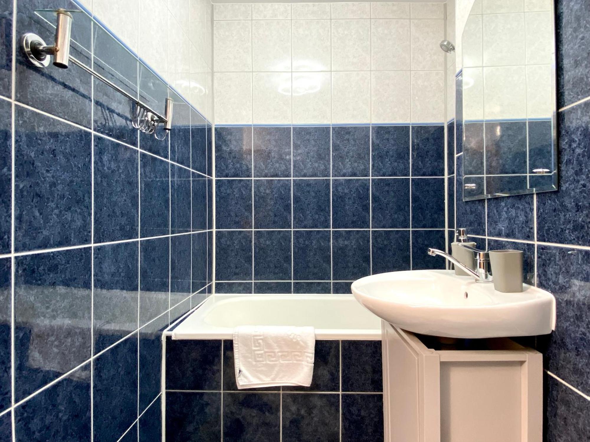 Kronstadt Apartment - Pet Friendly Brasov Bagian luar foto