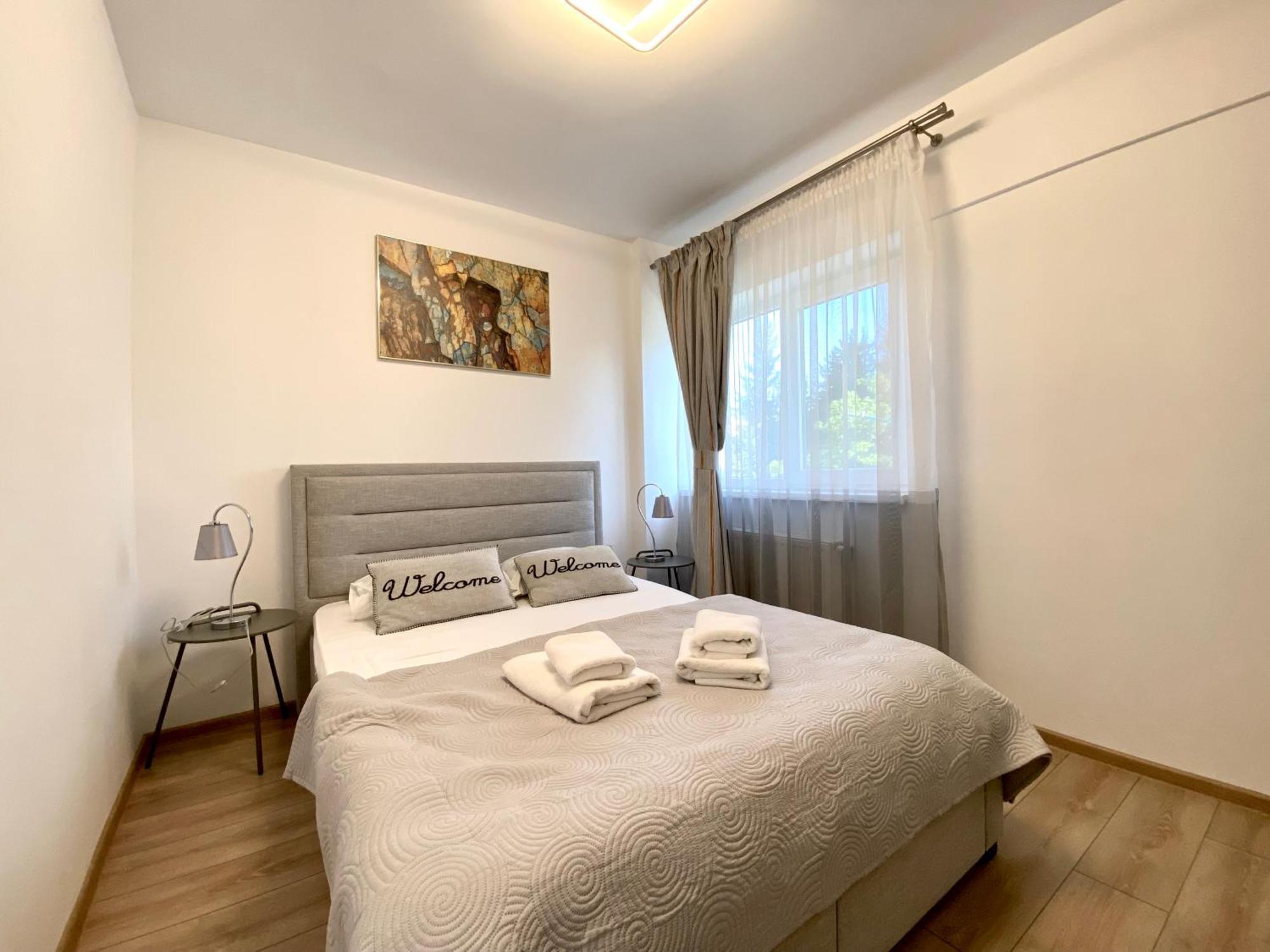 Kronstadt Apartment - Pet Friendly Brasov Bagian luar foto
